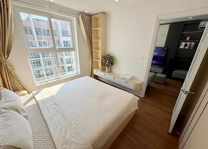 Căn hộ Villa Royal Lotus 5 Phòng ngủ - Căn hộ cao cấp Icon 40 *